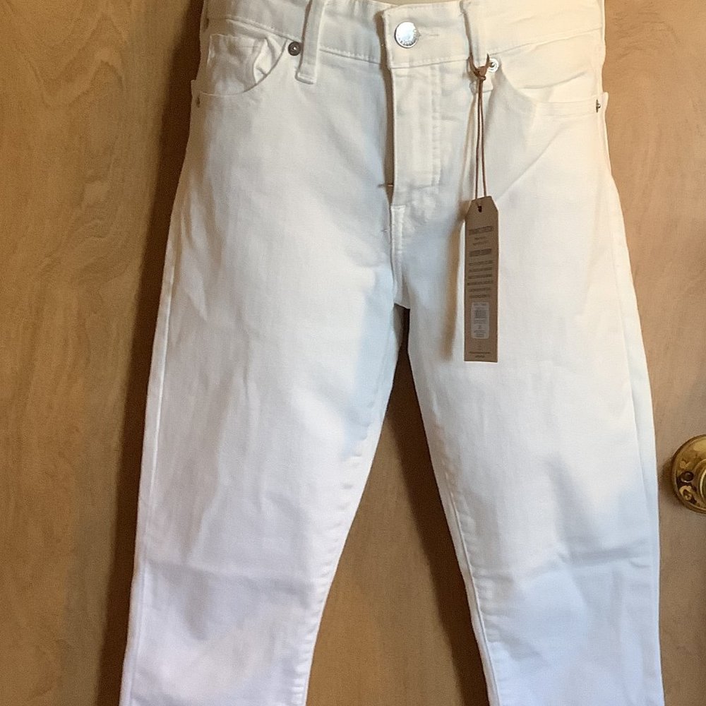 Lucky Brand Hayden Skinny Stretch White Denim Size: 2/26  *NEW WITH TAGS**
